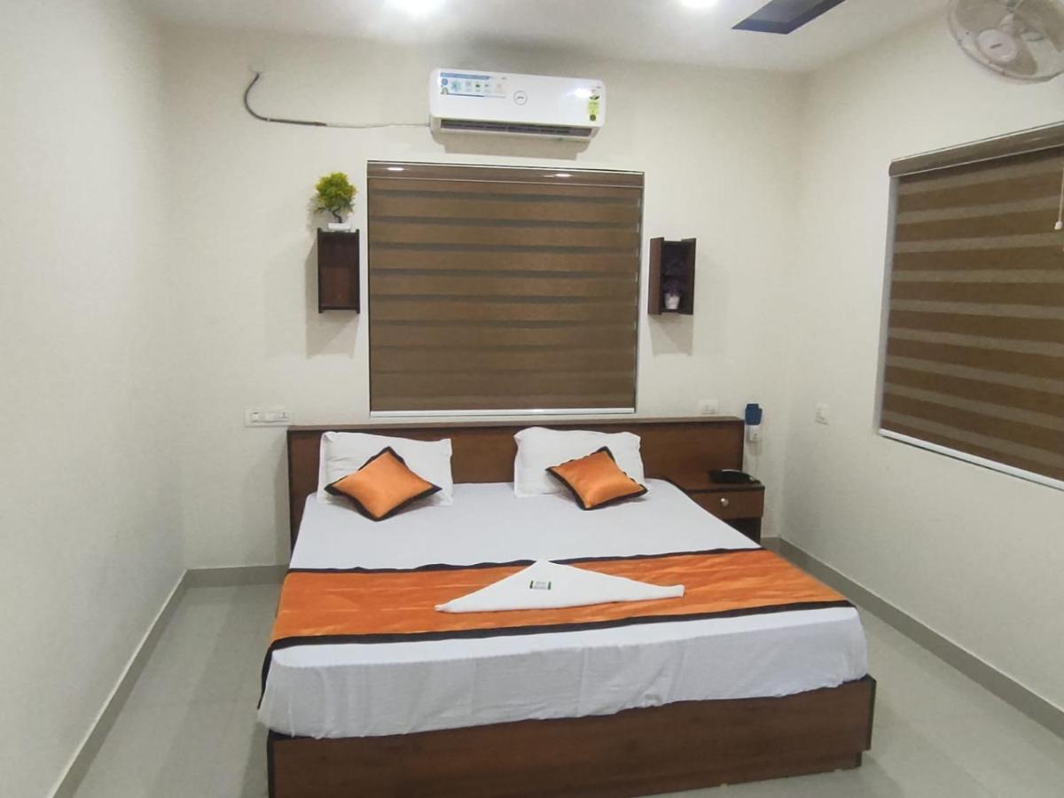 فندق Pms Dhabi Residency كوتاكال المظهر الخارجي الصورة